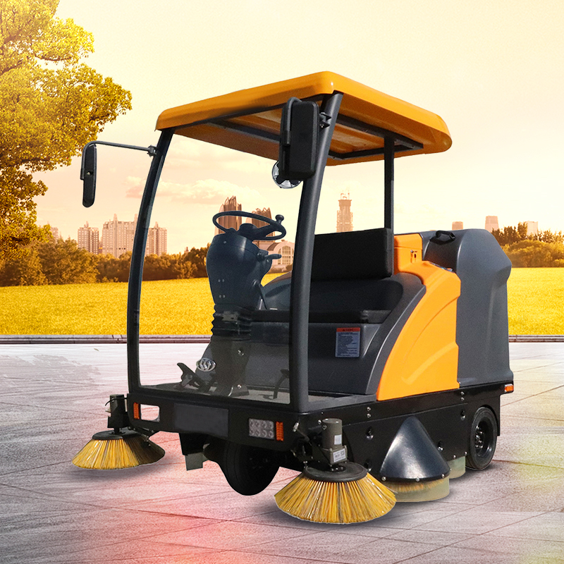SQS22 Semi-enclosed ride-on floor sweeper