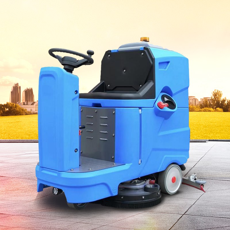 SWX22 Ride-on floor scrubber
